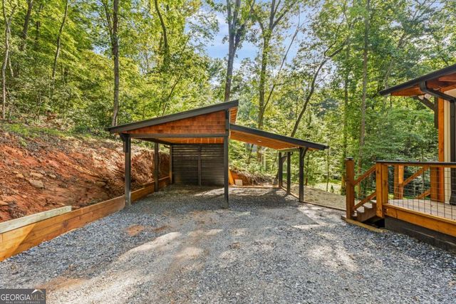208 Autumn Lane, Blairsville, GA 30512