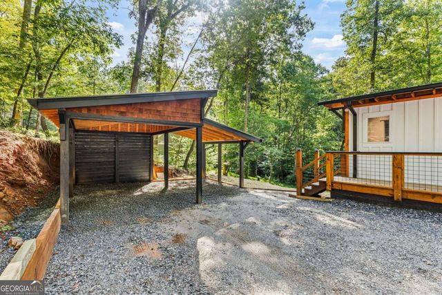 208 Autumn Lane, Blairsville, GA 30512