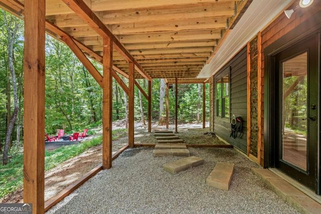 208 Autumn Lane, Blairsville, GA 30512
