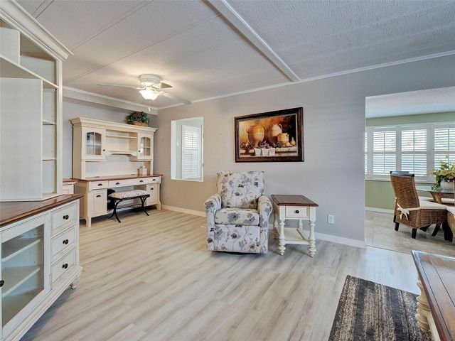 252 SUN AIR CIRCLE, Osprey, FL 34229