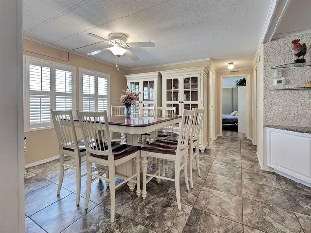 252 SUN AIR CIRCLE, Osprey, FL 34229