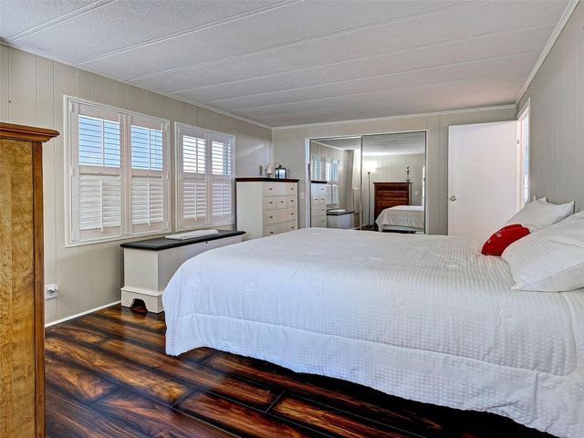 252 SUN AIR CIRCLE, Osprey, FL 34229