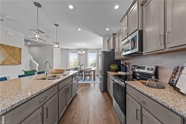 150 Freeman DR, Hampton, VA 23666