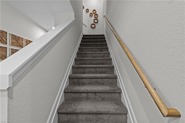 150 Freeman DR, Hampton, VA 23666