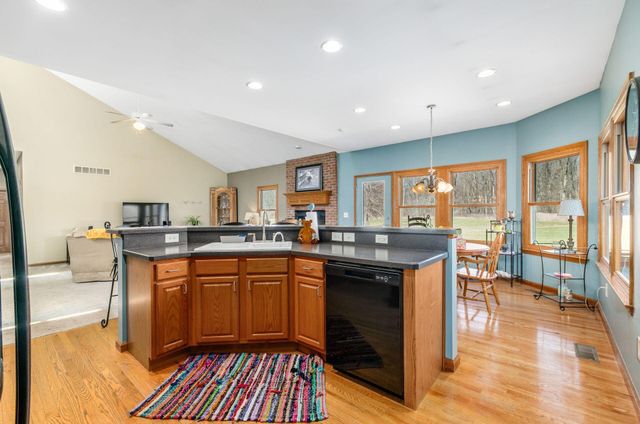 3680 Warrensburg Road, Delaware, OH 43015