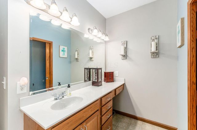 3680 Warrensburg Road, Delaware, OH 43015