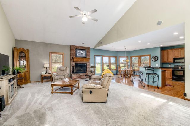 3680 Warrensburg Road, Delaware, OH 43015