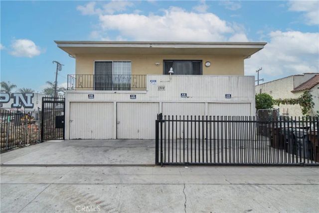1308 E Oaks Street D, Compton, CA 90221