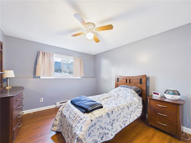 1560 DOUGLAS Avenue B19, North Providence, RI 02904