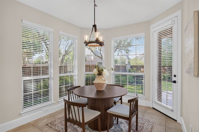 842 Sun Meadow Road, Allen, TX 75013
