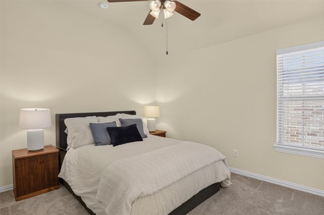 842 Sun Meadow Road, Allen, TX 75013