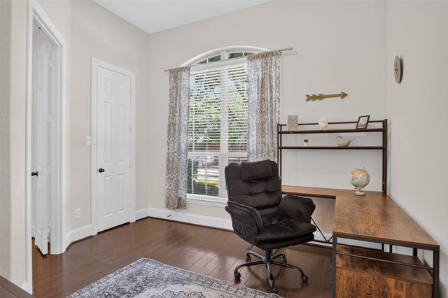 842 Sun Meadow Road, Allen, TX 75013