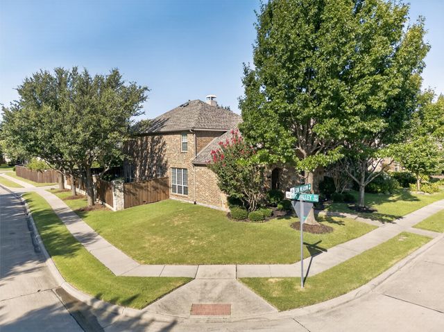 842 Sun Meadow Road, Allen, TX 75013
