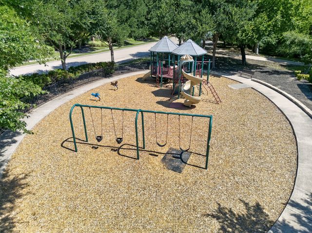 842 Sun Meadow Road, Allen, TX 75013