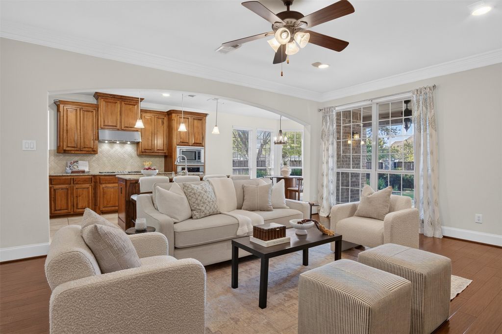 842 Sun Meadow Road, Allen, TX 75013