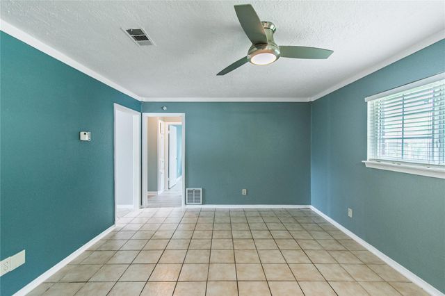 12906 Southspring Drive, Houston, TX 77047