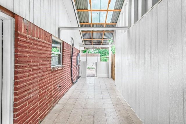12906 Southspring Drive, Houston, TX 77047