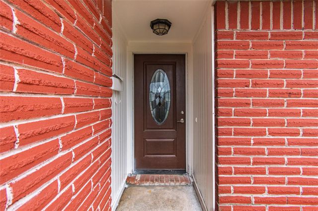 12906 Southspring Drive, Houston, TX 77047