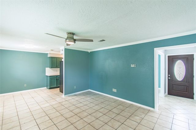 12906 Southspring Drive, Houston, TX 77047