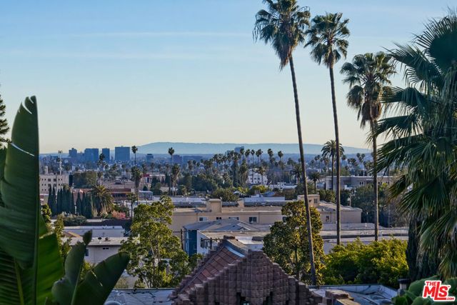 1927 N Normandie Avenue, Los Angeles, CA 90027