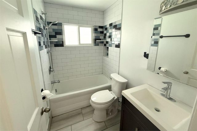 12041 70TH STREET, Largo, FL 33773