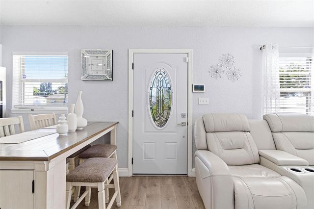 8907 N TAMPA STREET, Tampa, FL 33604