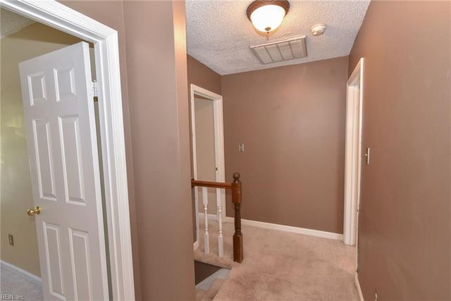 102 River Point DR, Suffolk, VA 23434