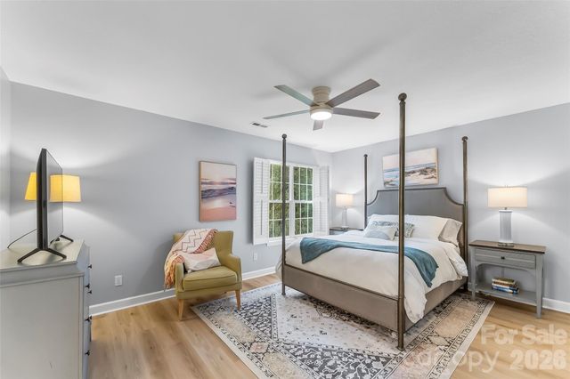 19 Willowick Drive, Asheville, NC 28803