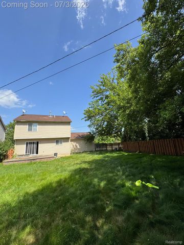 22411 Springbrook Avenue, Farmington Hills, MI 48336