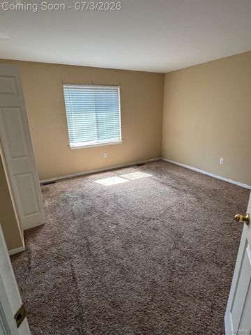 22411 Springbrook Avenue, Farmington Hills, MI 48336