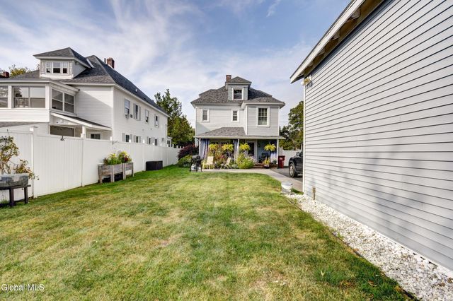 240 E Fulton Street, Gloversville, NY 12078