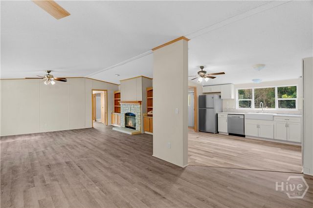 112 Cheryl Court, Ludowici, GA 31316