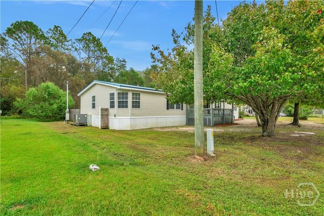 112 Cheryl Court, Ludowici, GA 31316