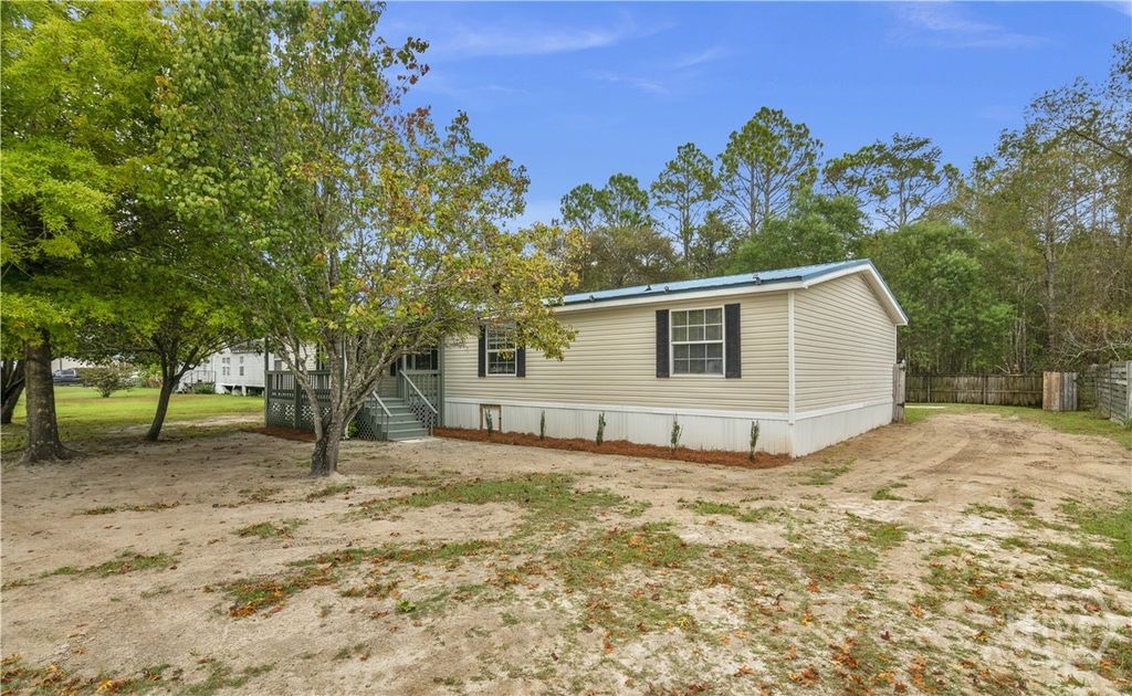112 Cheryl Court, Ludowici, GA 31316
