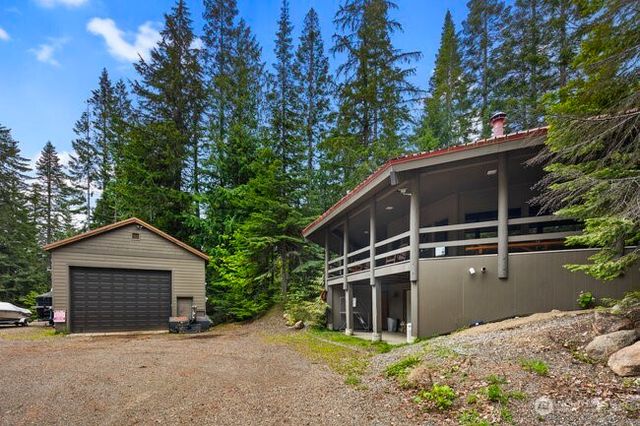 220 Mountain Home Lane, Easton, WA 98925