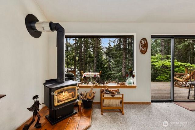 220 Mountain Home Lane, Easton, WA 98925