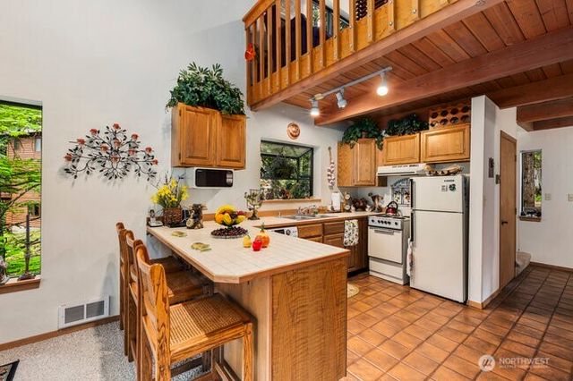 220 Mountain Home Lane, Easton, WA 98925