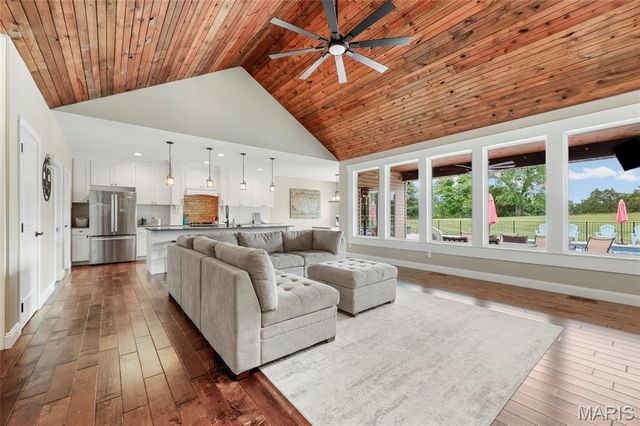 156 Brookhaven, Hillsboro, MO 63050