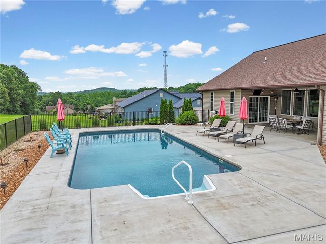 156 Brookhaven, Hillsboro, MO 63050