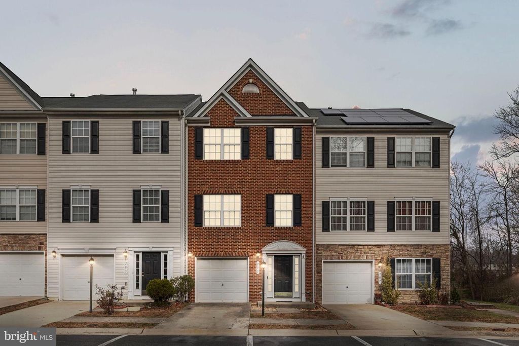 205 TRADEWINDS TER, Stafford, VA 22554