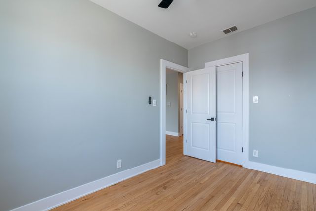 6239 N Western Avenue 311, Chicago, IL 60659