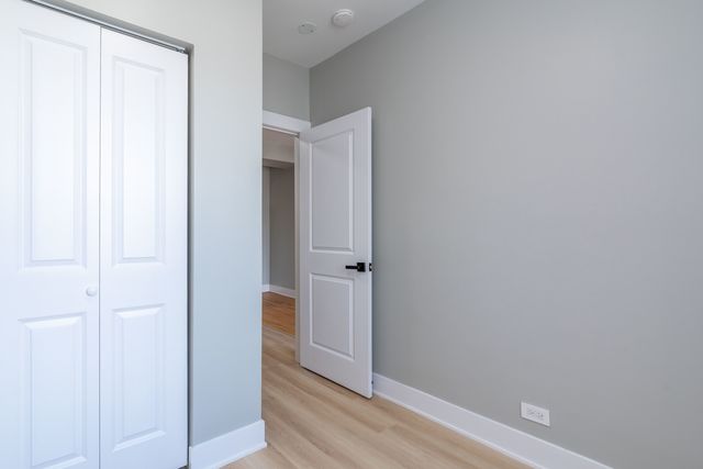 6239 N Western Avenue 311, Chicago, IL 60659