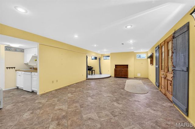 4361 Jones Lane, Washington, MO 63090