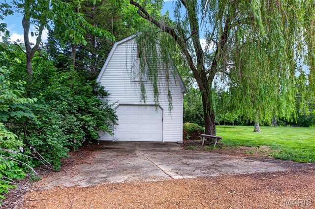 4361 Jones Lane, Washington, MO 63090