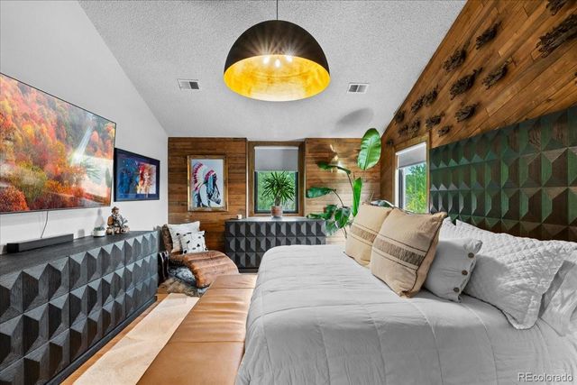 2011 S Gray Drive, Lakewood, CO 80227