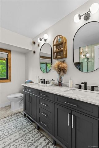 2011 S Gray Drive, Lakewood, CO 80227