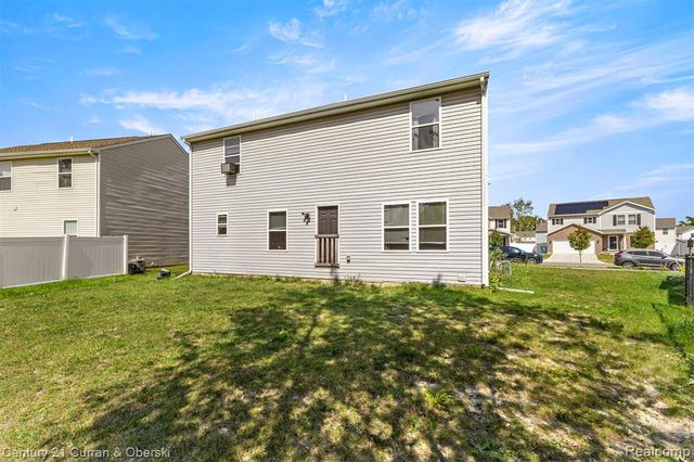 1659 Greenway Drive, Ypsilanti, MI 48198