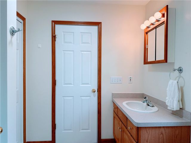 598 Paul Rd, Chili, NY 14624