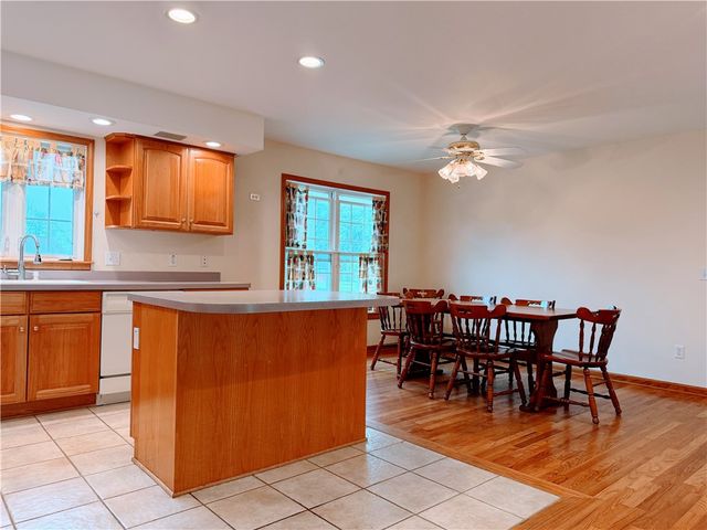 598 Paul Rd, Chili, NY 14624