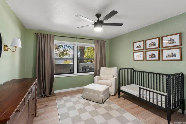 504 S Vandiver, Terrell Hills, TX 78209